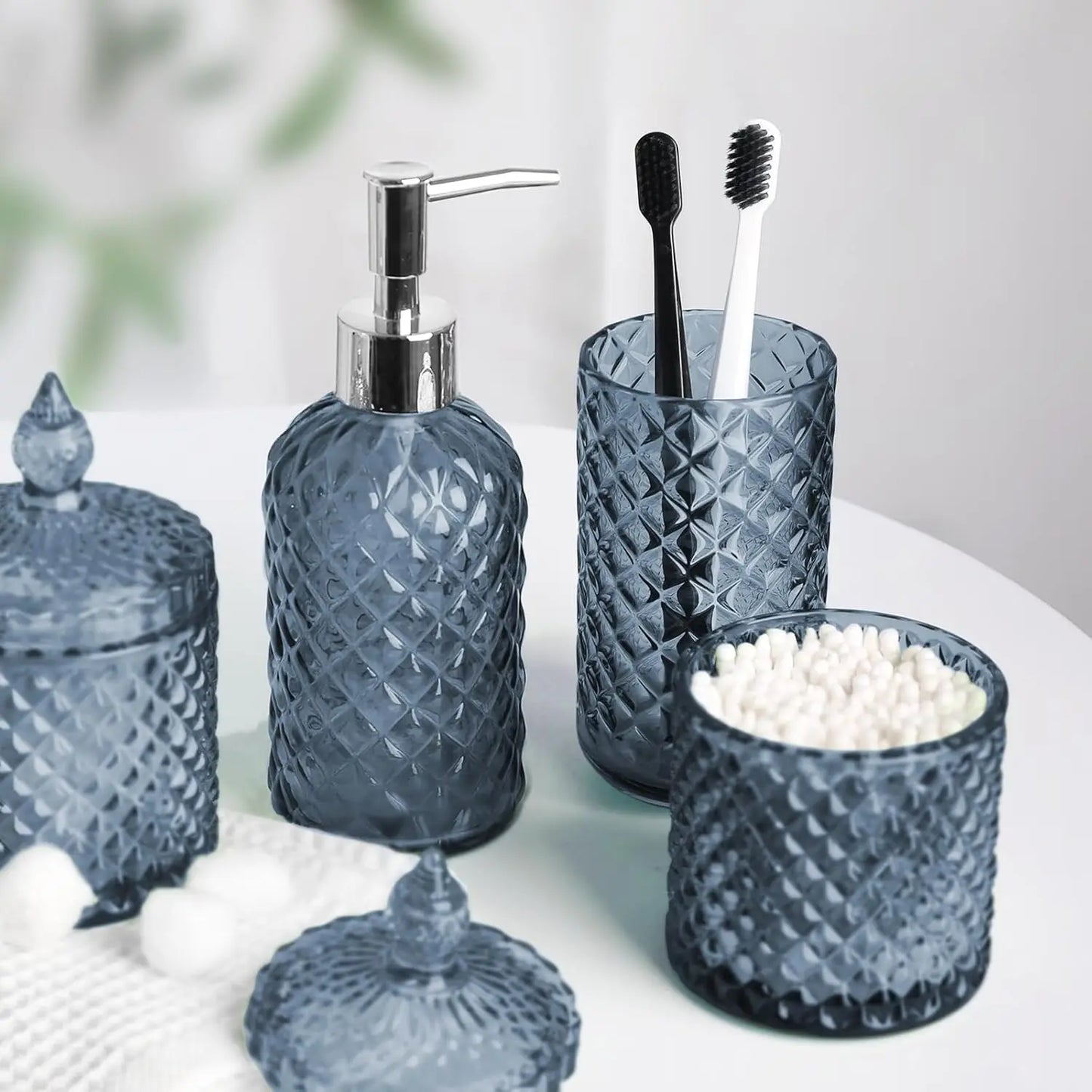 Diamond Pattern Glass Bathroom Set 4-Piece Soap Dispenser And Holders