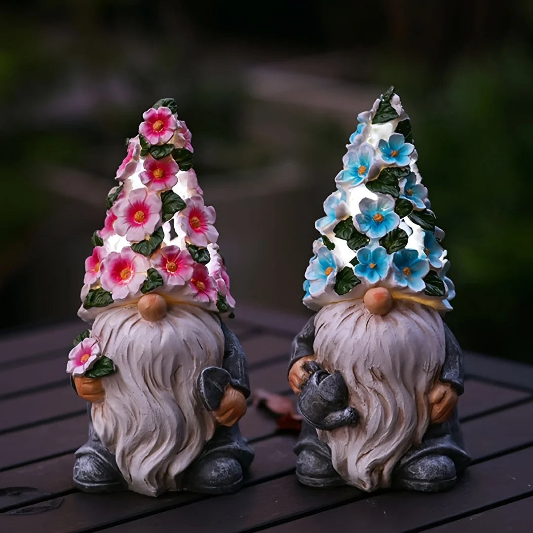 Garden Resin Gnome Solar Light Statue For Outdoor Decor