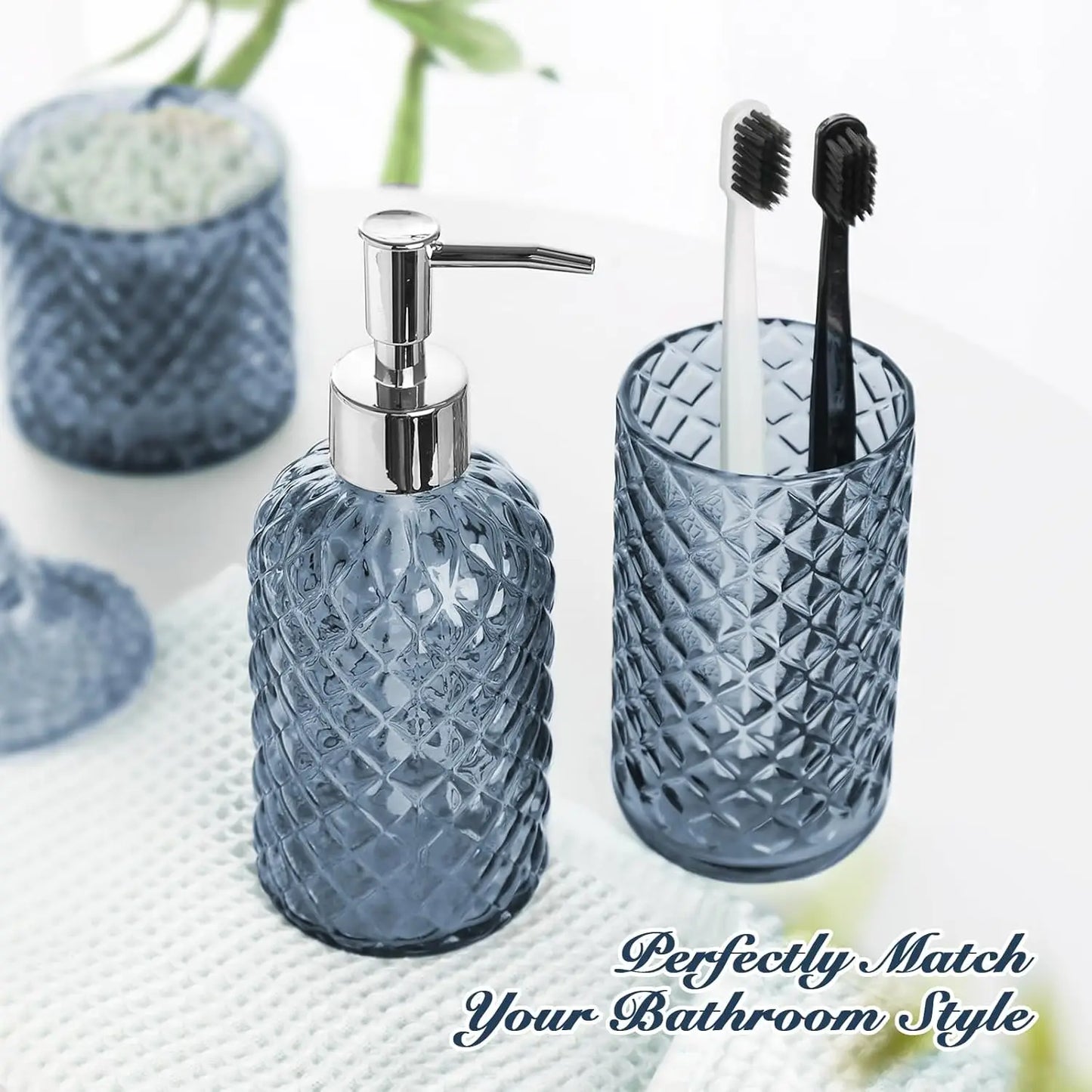 Diamond Pattern Glass Bathroom Set 4-Piece Soap Dispenser And Holders