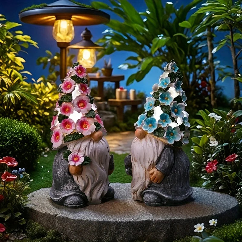 Garden Resin Gnome Solar Light Statue For Outdoor Decor