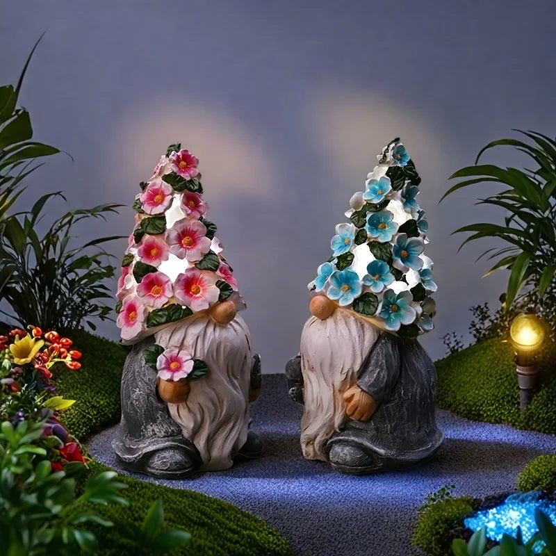 Garden Resin Gnome Solar Light Statue For Outdoor Decor